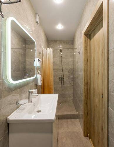 Gemstbutikhotel (Гемстбутикотель)