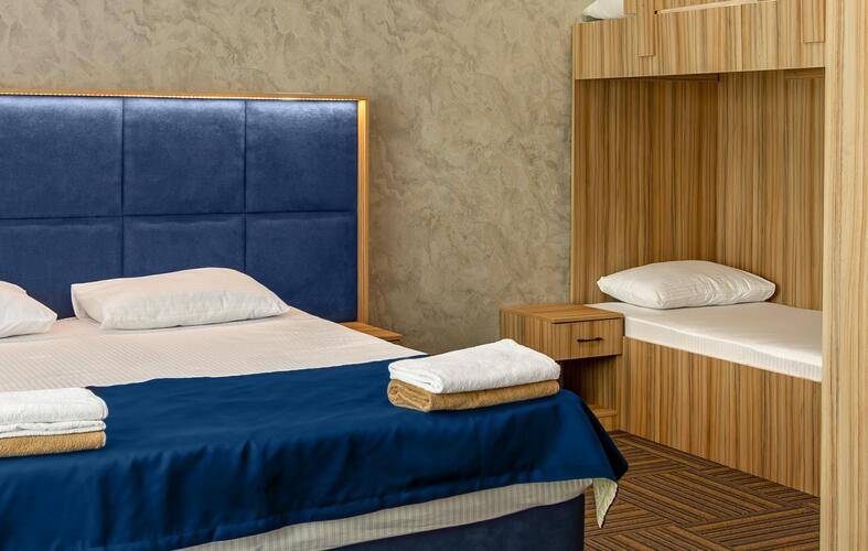 Gemstbutikhotel (Гемстбутикотель)
