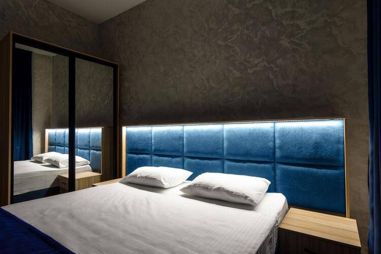 Gemstbutikhotel (Гемстбутикотель)