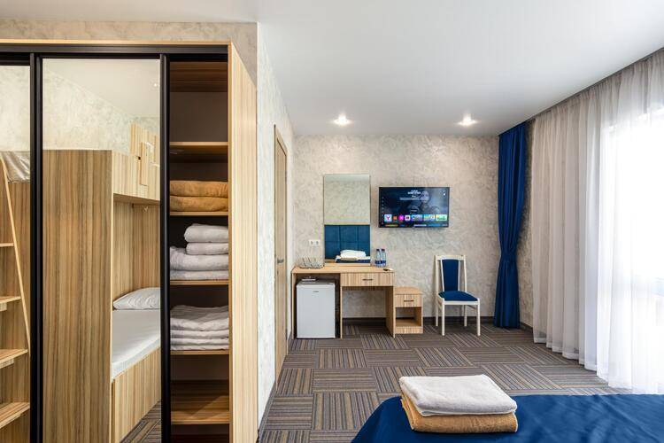 Gemstbutikhotel (Гемстбутикотель)