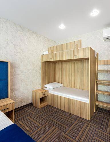 Gemstbutikhotel (Гемстбутикотель)