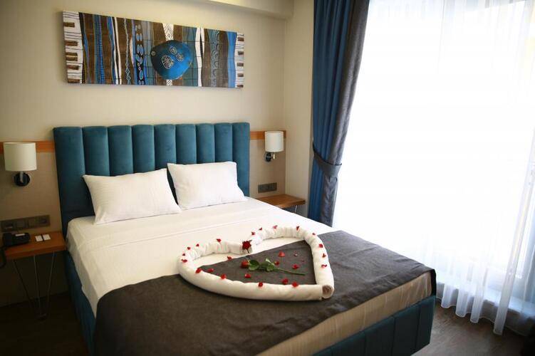 Mithras Hotel