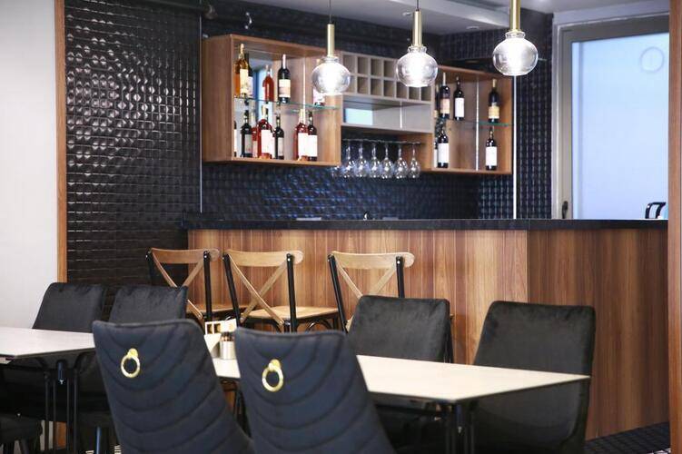 Mithras Hotel