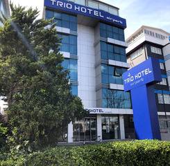 $item['hotel']['name']