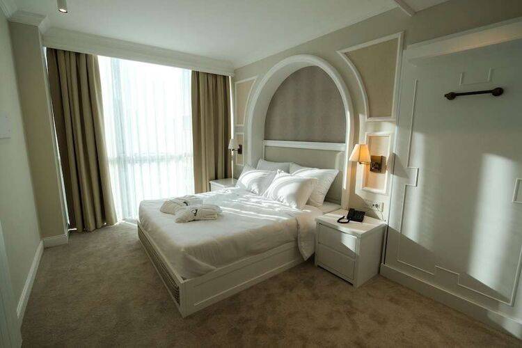 Dbd Hotels Bayrakli