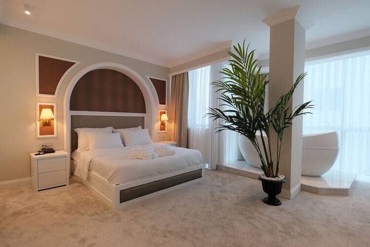 Dbd Hotels Bayrakli