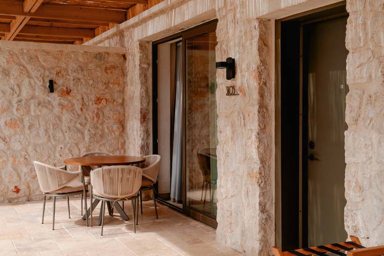 Novva Hotels