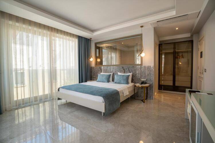 Muhtar Hotel