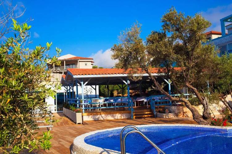 Asfiya Seaview Hotel