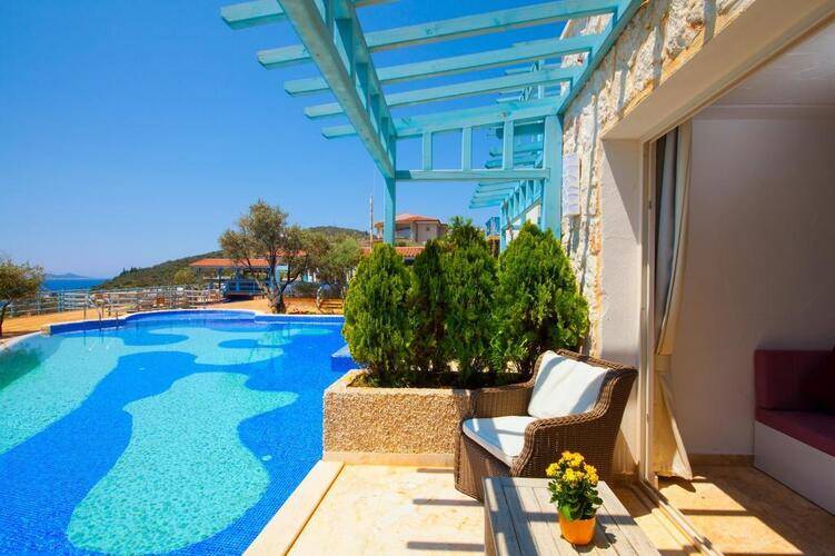 Asfiya Seaview Hotel