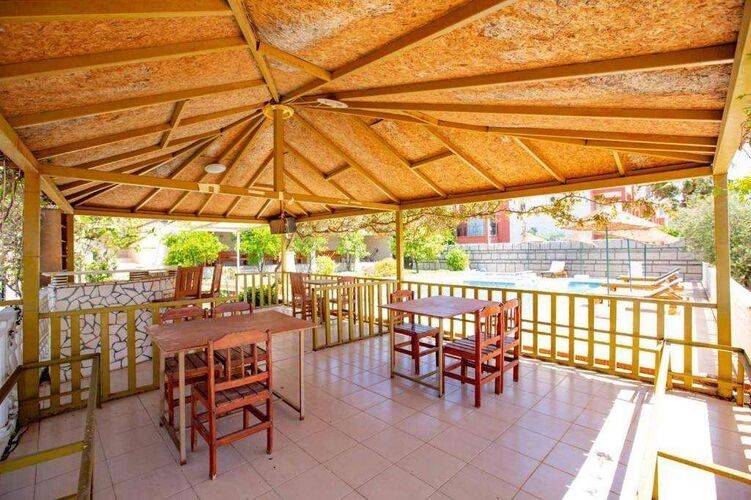 Hotel Gelemis Apart