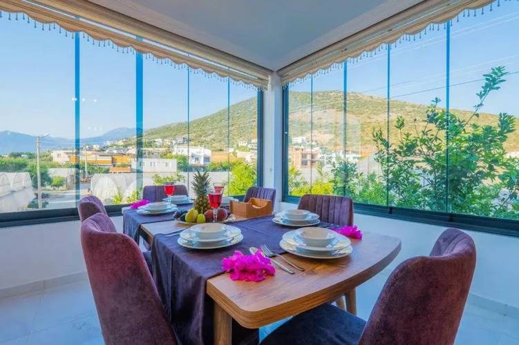 Bd Luna Villas