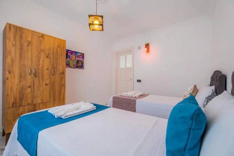 Bd Luna Villas