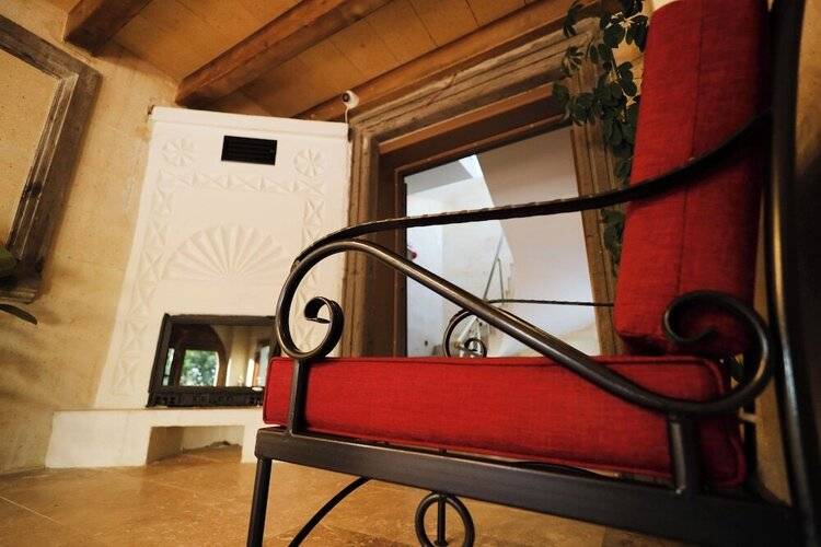 Rocca Stone House
