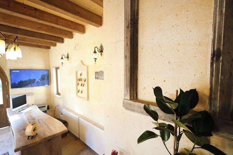 Rocca Stone House