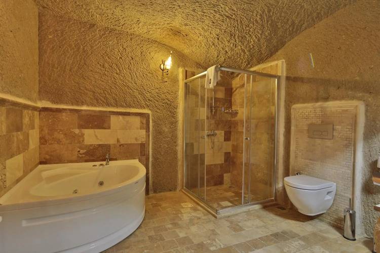 Jacob's Cave Suites