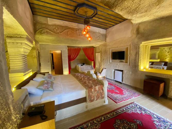 Mesken Cave Suites