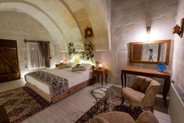Mesken Cave Suites