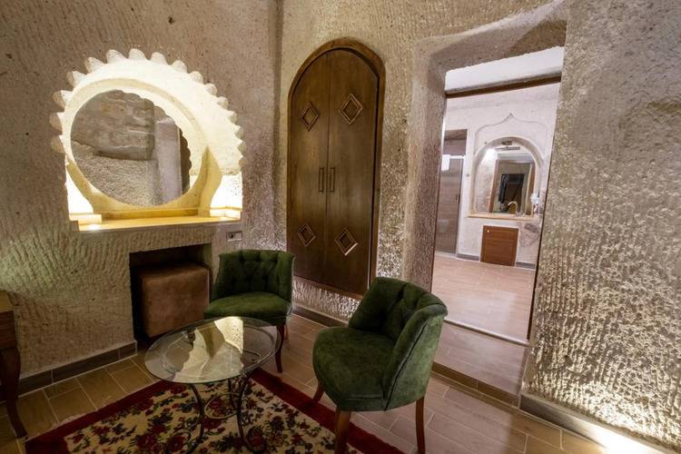 Mesken Cave Suites