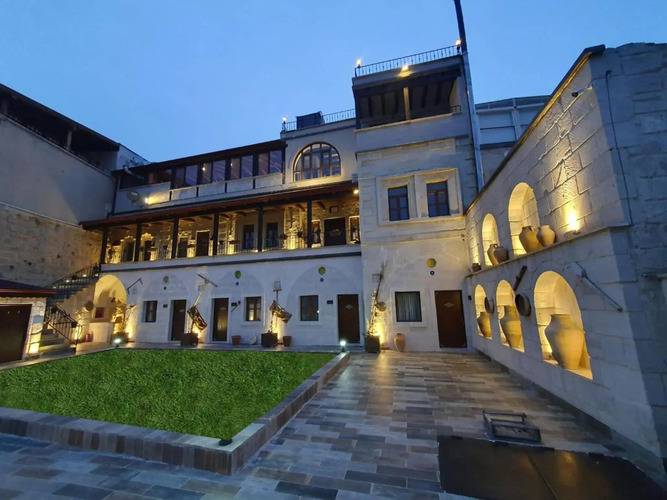 Mesken Cave Suites