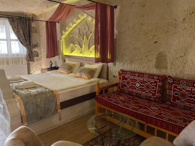 Mesken Cave Suites