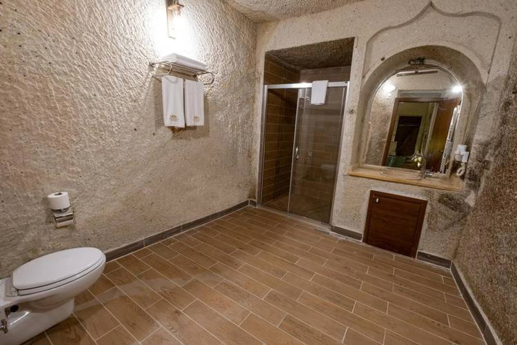 Mesken Cave Suites