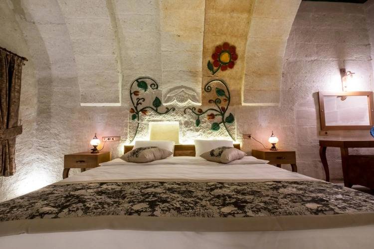 Mesken Cave Suites