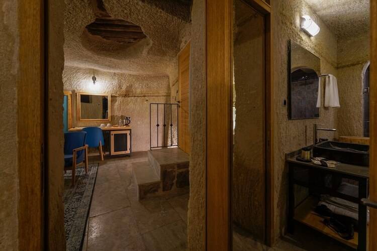 The Niche Cave Hotel