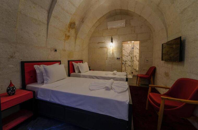 The Niche Cave Hotel