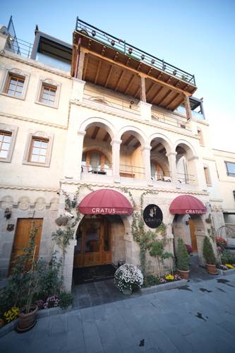Отель Cratus Stone Palace