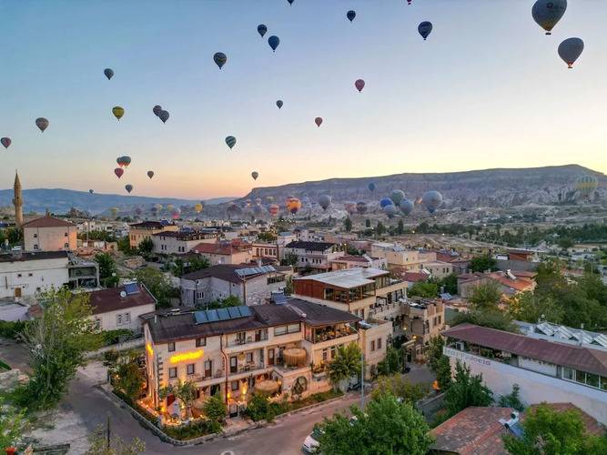 Aysel Inn House