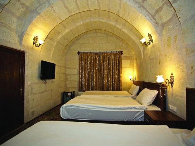Rose Valley Hotel
