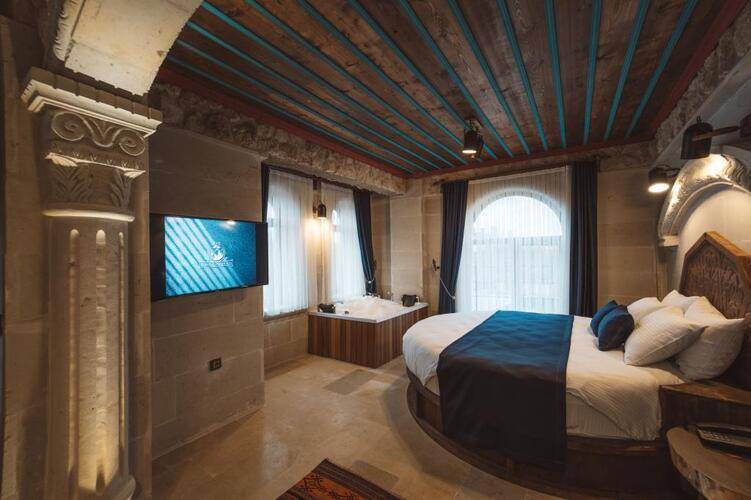 Leda Stone House