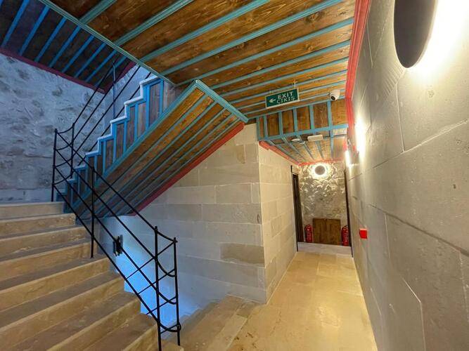 Leda Stone House