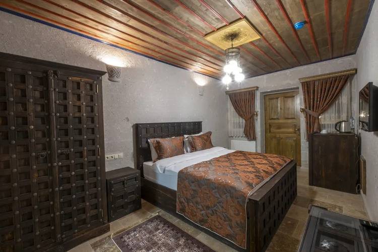 Underground Cave Suites