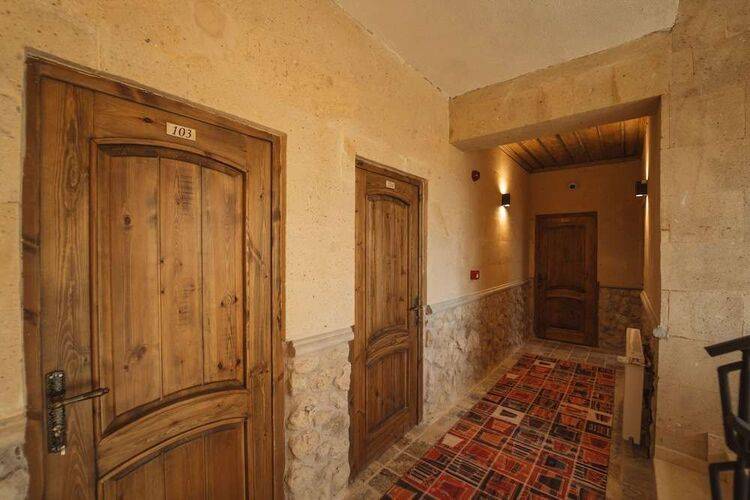 Alin Stone House