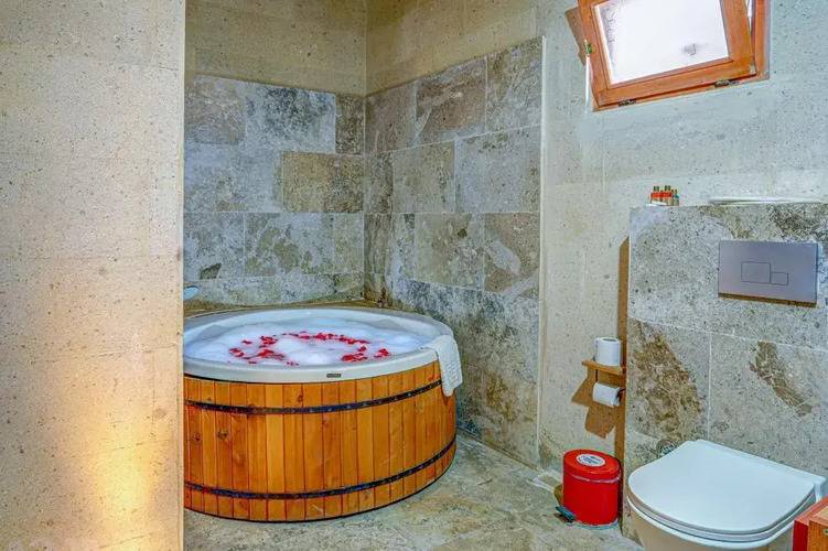 Atax Cave House Hotel