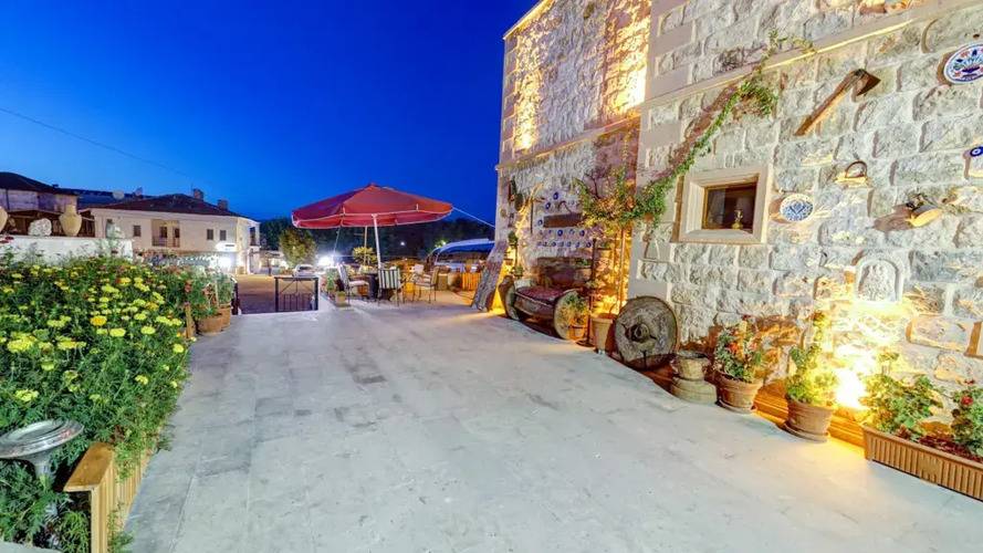 Atax Cave House Hotel