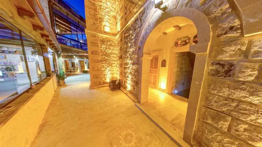Atax Cave House Hotel