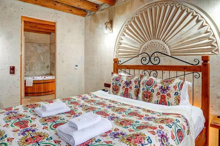 Atax Cave House Hotel