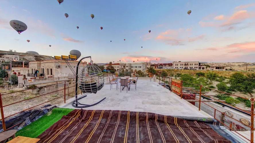 Atax Cave House Hotel