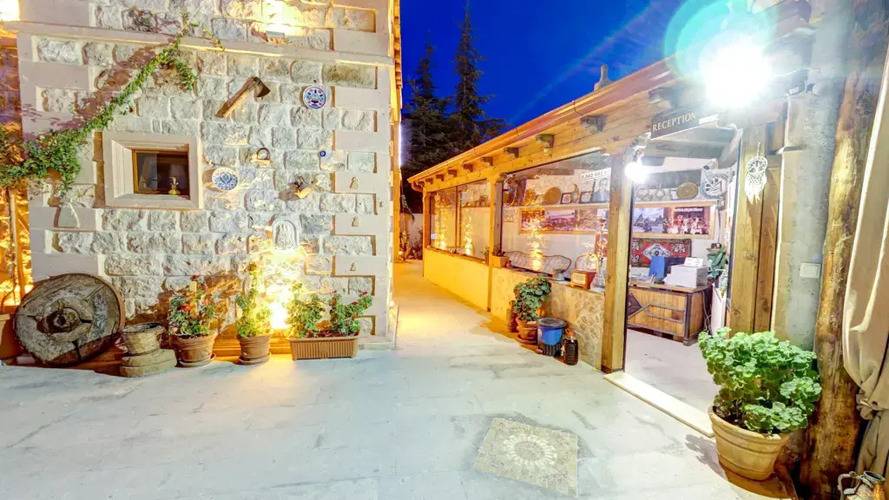 Atax Cave House Hotel