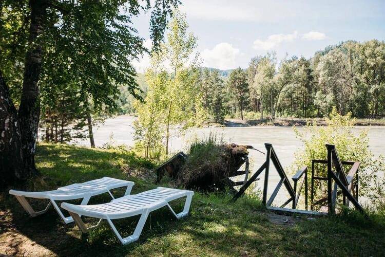Отель Любава