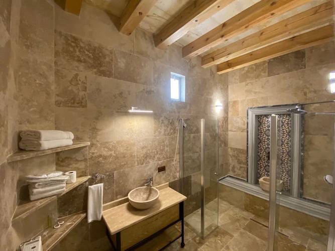 Fairy Tale Suites