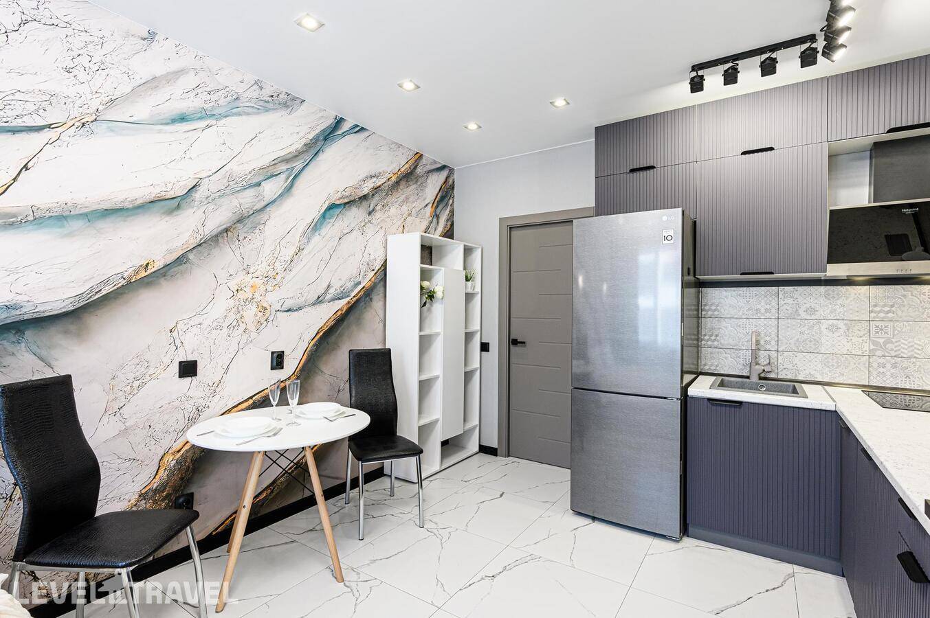 фотографии отеля Апартаменты Степаненков На Улице Владимира Заровного 10 в Россия(Новосибирск) - фото №20