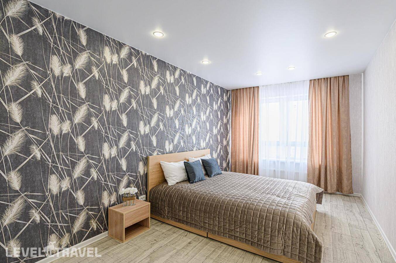 фотографии отеля Апартаменты Степаненков На Улице Большевистская 32/1 в Россия(Новосибирск) - фото №1