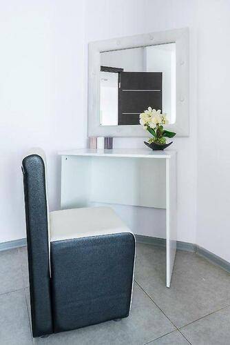 Sea View Apartments (Си Вью Апартментс)