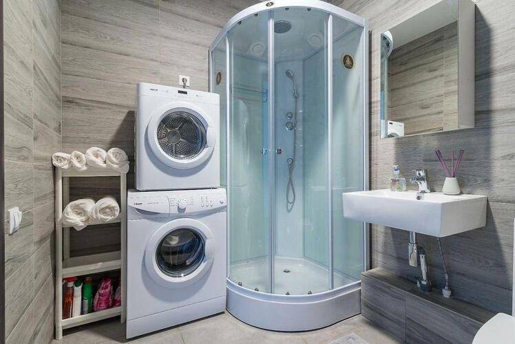 Sea View Apartments (Си Вью Апартментс)