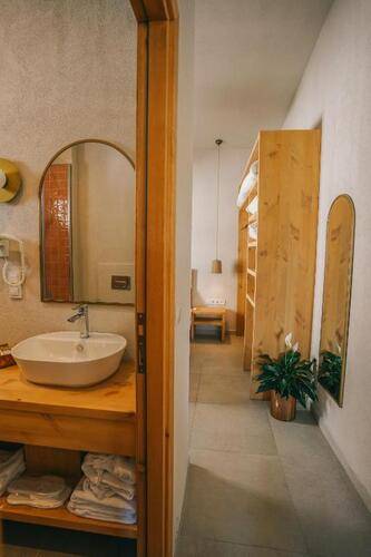 Nephos Boutique Hotel