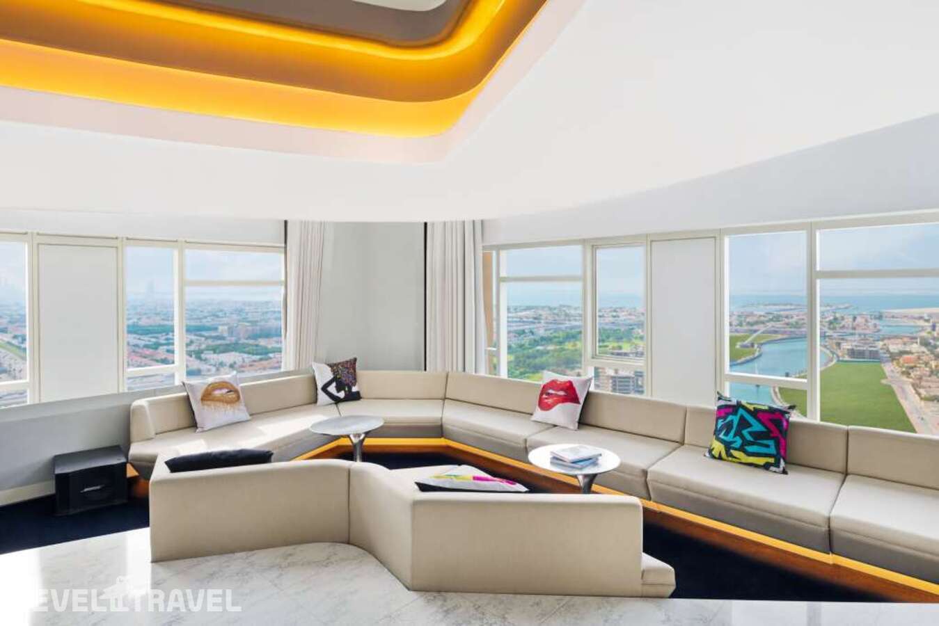 фотографии отеля V Hotel Dubai Curio Collection By Hilton в ОАЭ(Бизнес Бей) - фото №39